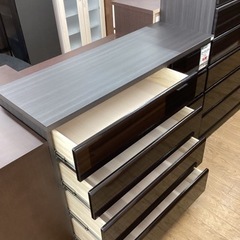 KA-21【新入荷　アウトレット】ローチェスト　エナメル黒 KA-21【新入荷 アウトレット】ローチェスト エナメル黒