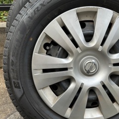 【取引中】ブリヂストン　スタッドレスタイヤ4本　195/65R15 