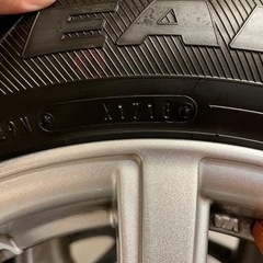 スタッドレスタイヤ　４本セット