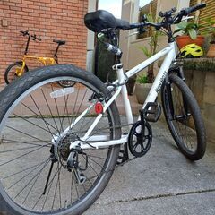 新品同様の自転車！Brand new bycicle!