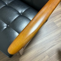 カリモク60 Kチェア（50周年限定復刻プレート）　2シーター