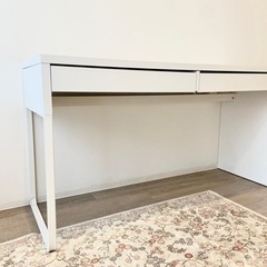 IKEA MICKE ミッケ