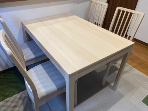 IKEA 伸縮式ダイニングテーブルセット（椅子4脚）