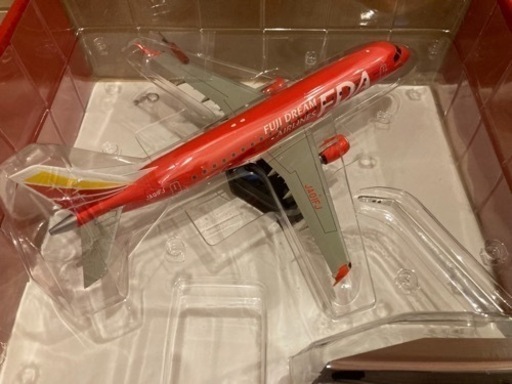 FDA 1/100完成品飛行機模型 フジドリームエアラインズ EMBRAER① Amazon.co.jp: FDA 1 100完成品飛行機模型 フジドリームエアラインズ