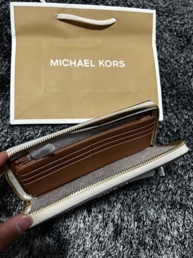 MICHAEL KORS 財布