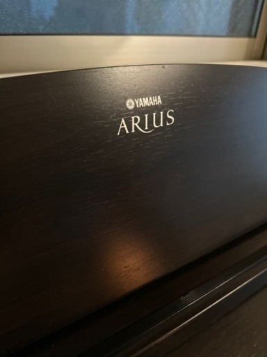 YAMAHA ARIUS（アリウス）電子ピアノ(美品)