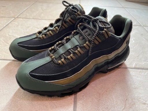 かなり希少色❗️新品！NIKE  Air Max 95 Essential グリーン