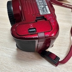 Nikon d3200 レッド