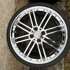 【取引中】17インチアルミホイール　タイヤ付き（溝あり）