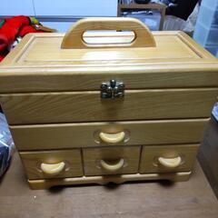 木製裁縫箱　ソーイングボックス