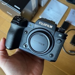 【ネット決済・配送可】fujifilm X-H2S デジタルカメラ