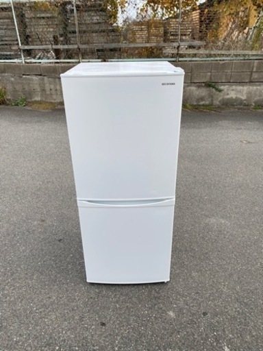‍♀️☘️大阪市から阪南市まで配達設置無料‍♀️アイリスオーヤマ冷蔵庫142L 2019年保証有り