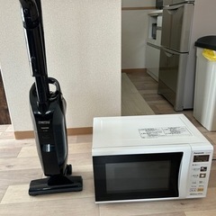 Panasonic 電子レンジ　TOSHIBA 掃除機　2017年製