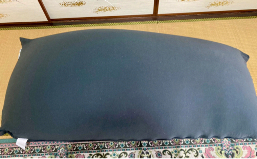 現在お話中　ヨギボー yogibo MAX