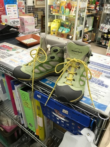mont・bell トレッキングブーツ　23cm