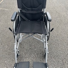 車椅子　短期間使用　美品　ノーパンクタイヤ