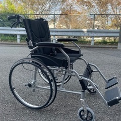 車椅子　短期間使用　美品　ノーパンクタイヤ