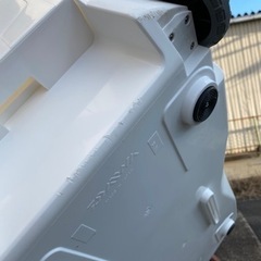 ダイワ　クーラーボックス　48リットル