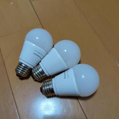 LED電球 口金直径26mm 電球40W