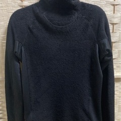 【美品】Patagoniaパタゴニア　R2 メンズXS(ブラック)