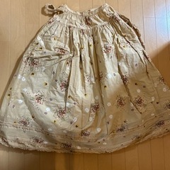 服/ファッション レディース　スカート