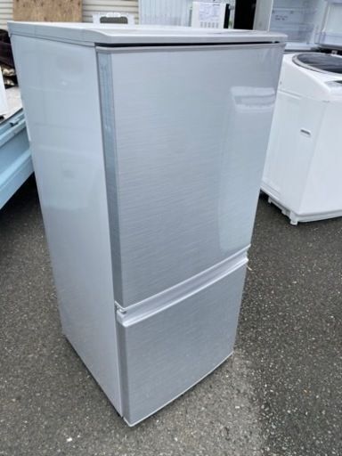 新春初売りセール 　シャープ SHARP SJ-14Y-S [冷蔵庫 （137L・つけかえどっちもドア） 2ドア シルバー系]