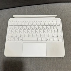 iPad（第10世代）用Magic Keyboard Folio...