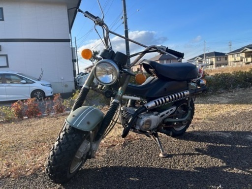 レストアベース　バンバン50