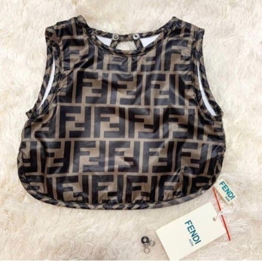 FENDI スタイ