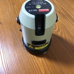 [取引予定決定]マキタ SK74 レーザー墨出し器 (さげふり・...