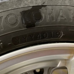 引渡し決定ｽﾀｯﾄﾞﾚｽﾀｲﾔ(155/65R14)付きﾎｲｰﾙ