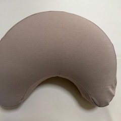 yogibo ムーンピロー　ほぼ新品