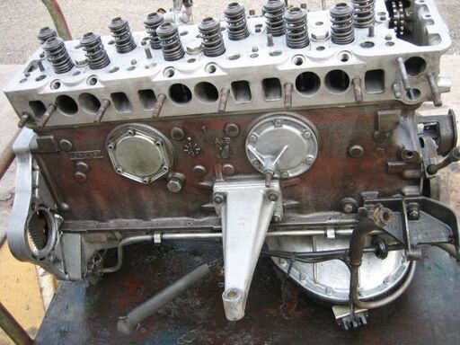 Mベンツ113SL-エンジンリペアー専門工場-シリンダーボーリング等内燃機