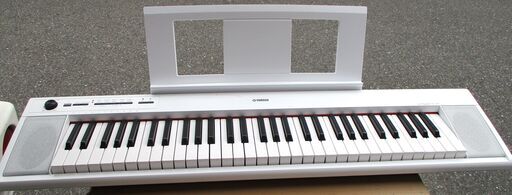 ☆ヤマハ YAMAHA NP-12 61鍵盤キーボード KEYBOARD piaggero（ピアジェーロ）◆お家で本格練習