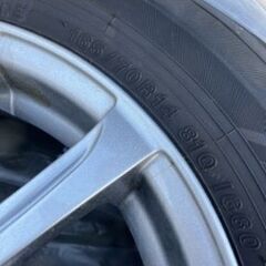 バリ山 2022年12月購入 アイスガードスタットレスタイヤホイール付き4本セット 165/70R14   使用期間3ヶ月           