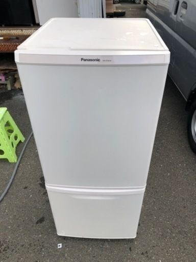 福岡市内配送無料　パナソニック Panasonic NR-B146W-W [冷蔵庫 (138L） 右開き2ドア ホワイト]