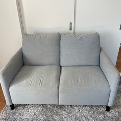 IKEA 2人掛けソファー　(お取引中です)