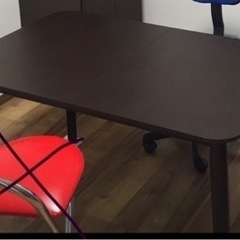 再値下げ！！ダイニングテーブルとベンチ椅子　セット