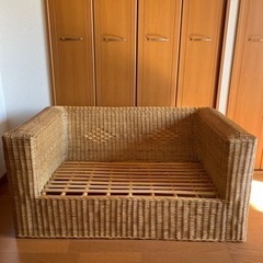 ラタンソファ  アジアン家具  籐製