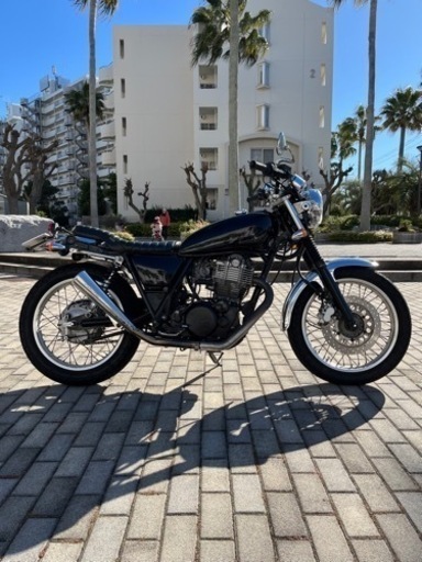 YAMAHA　ヤマハ 　SR400  低走行　極上車　レストア済　キャブ　イモビなし  現車確認歓迎