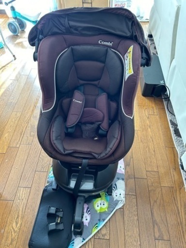 【いちごちゃん】Combi チャイルドシート ネルームlite ef いちごちゃん】Combi チャイルドシート ネルームlite ef