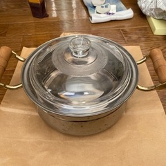 銀色の鍋
