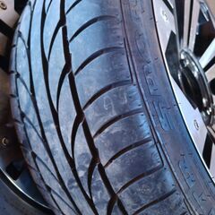 【お取引き終了】ハイエースの夏用ホーイール付きタイヤ　１８インチ