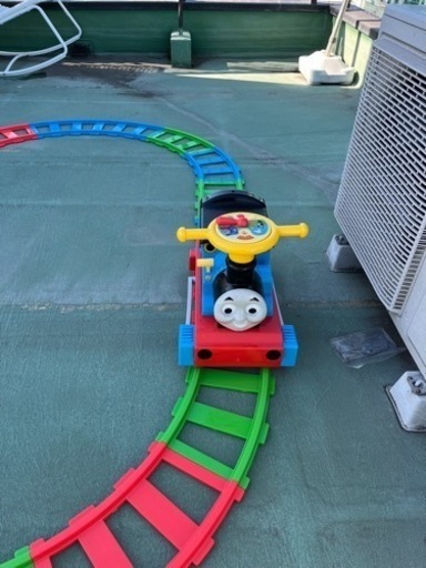 機関車　トーマス　電動乗用