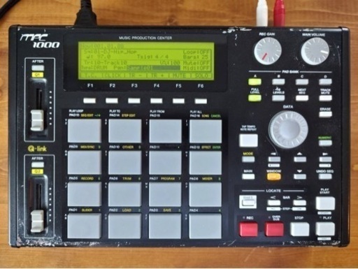 値下げしました。　AKAI MPC1000