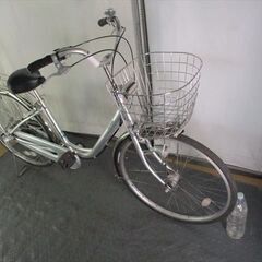 Ｄ233　★限定特価　整備済み★ブリヂストン　カルーサ　シルバー　LEDオート　3段変速★ 中古自転車 【26インチ 】 (*^▽^*)