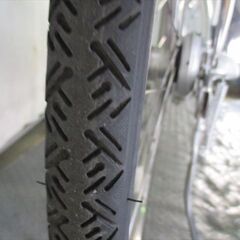 Ｄ233　★限定特価　整備済み★ブリヂストン　カルーサ　シルバー　LEDオート　3段変速★ 中古自転車 【26インチ 】 (*^▽^*)