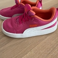 pumaスニーカー　14cm ピンク