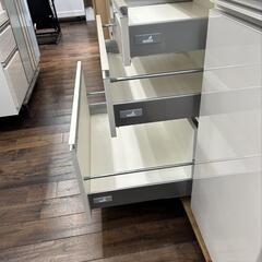 ★値下げしました❗【パモウナ】レンジボード　食器棚　スロークローザー　幅160ccm 高さ230cm 25万円位で購入　💳自社配送時🌟代引き可💳※現金、クレジット、スマホ決済対応※