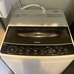 【洗濯機】Haierハイアール5.5キロ　2019年製　全自動洗...
